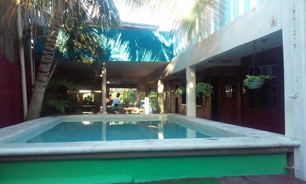 Hostal Chalupa Tulum Luaran gambar